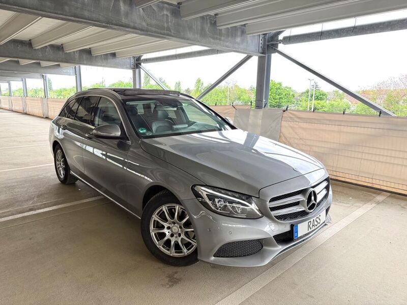 Silber Gebraucht 2015 Mercedes C220 Avantgarde Limousine | 19.890 € (Fairer Preis) - Bild 1/4