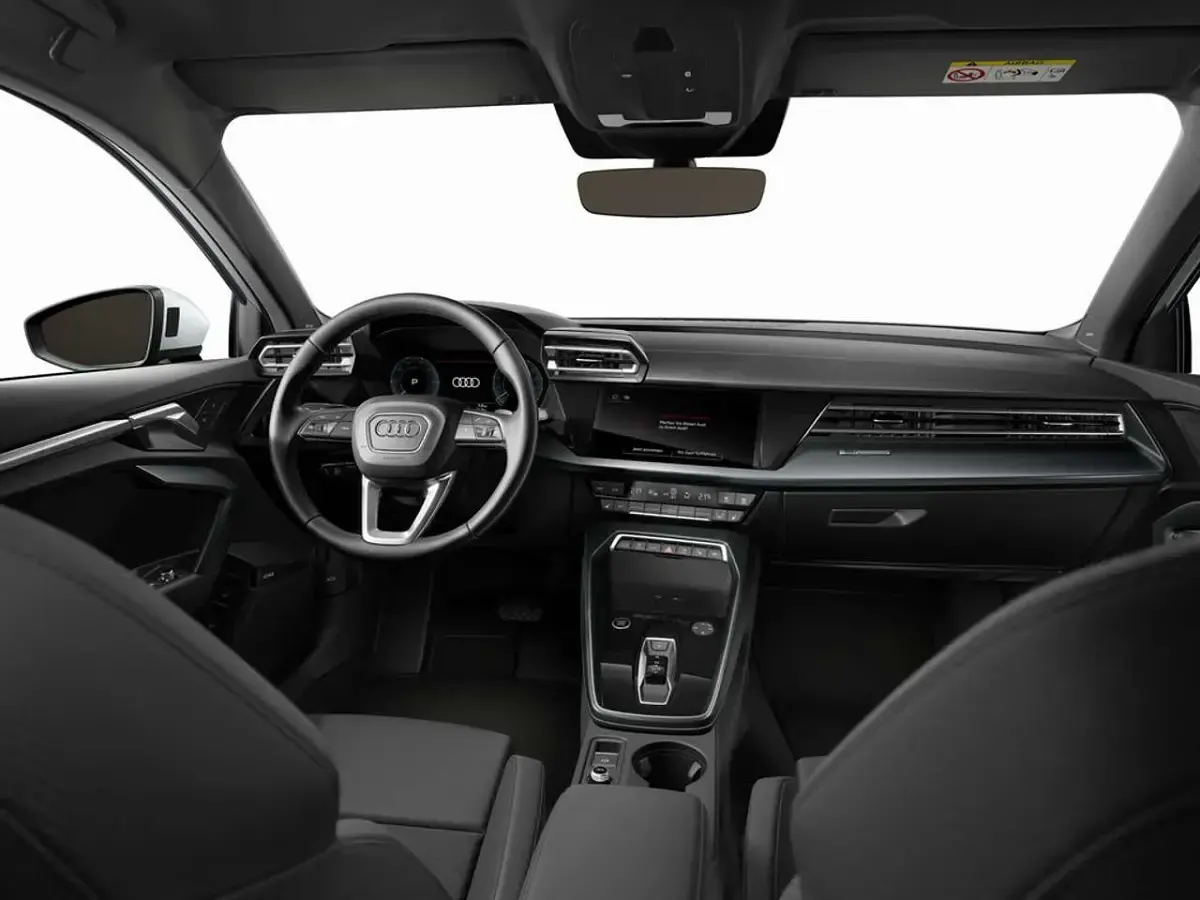Gebraucht Audi A3 Sport 204 PS (150 kW) 2025 Weiß Limousine