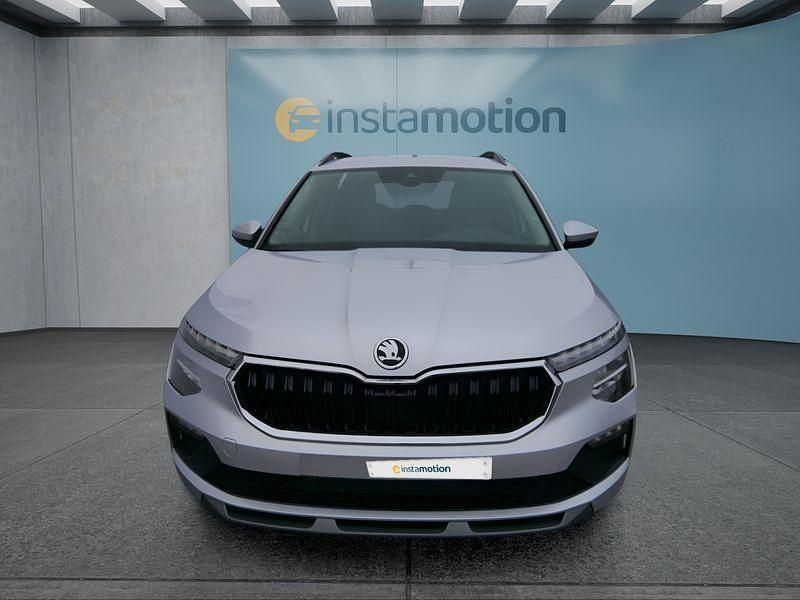 Neu Skoda Kamiq Selection 150 PS (110 kW) 2025 Silber SUV