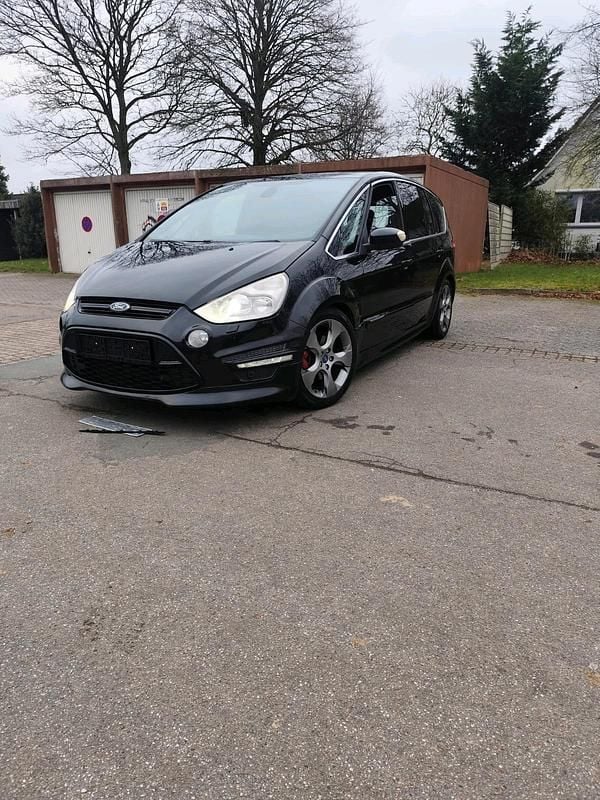 Schwarz Gebraucht 2011 Ford S-MAX ST-Line Van / Kleinbus | 5.699 € (Superpreis) - Bild 1/4