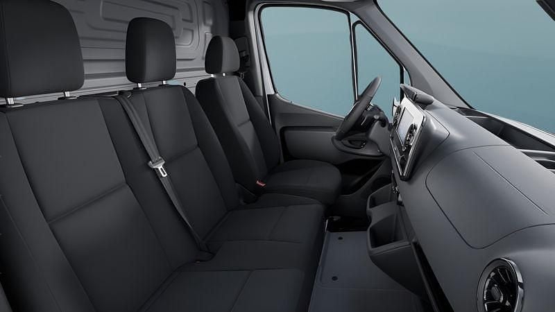 Neu Mercedes Sprinter 150 PS (110 kW) 2026 Van