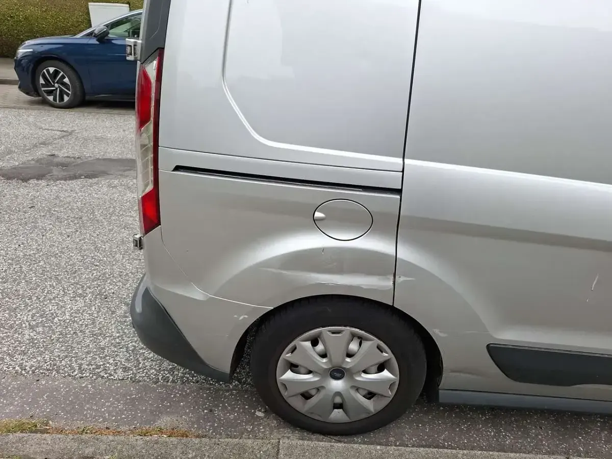 Używany Ford Transit Basis 95 KM (69 kW) 2014 Srebrny Van