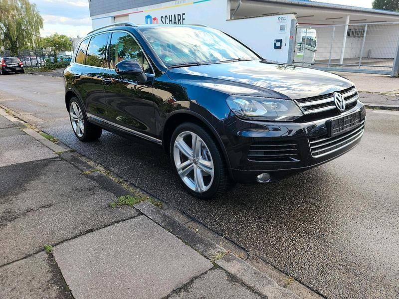 Weiß Gebraucht 2010 VW Touareg SUV | 11.500 € (Fairer Preis) - Bild 1/4