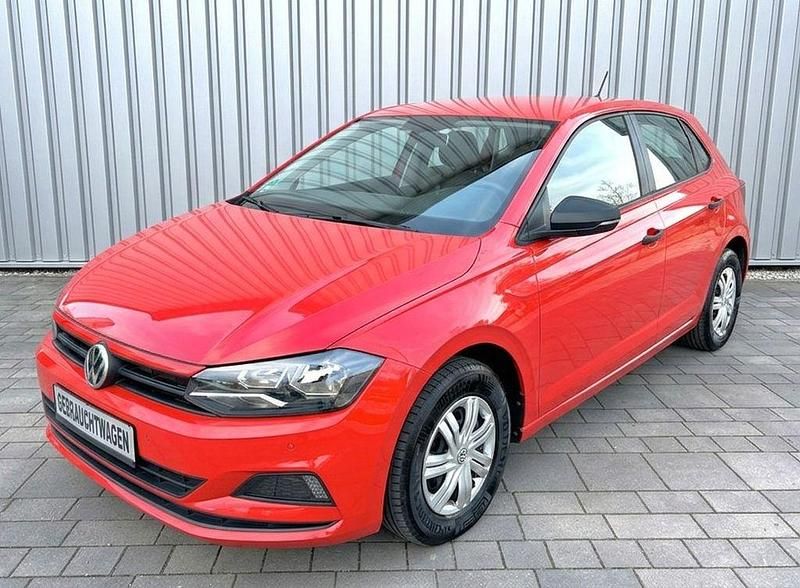 Gebraucht VW Polo Trendline 65 PS (47 kW) 2018 Rot Kleinwagen