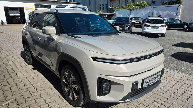 Neu KGM Torres EVX 152 kW (207 PS) 2025 Beige SUV