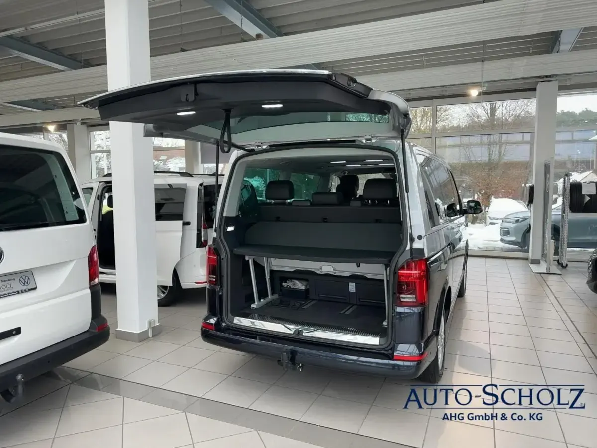 Używany VW Multivan Generation Six 204 KM (150 kW) 2022 Minivan