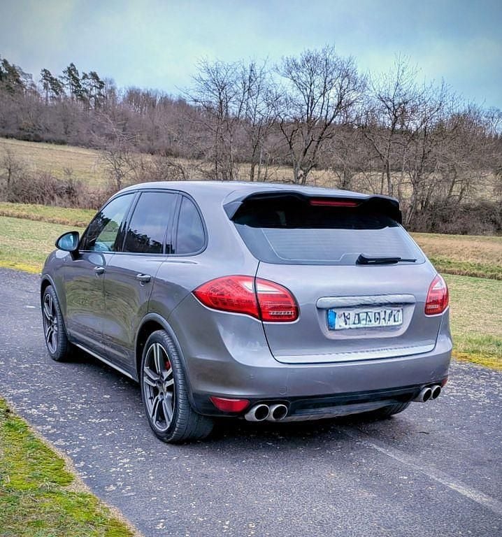 Gebraucht Porsche Cayenne S 400 PS (294 kW) 2012 Grau SUV