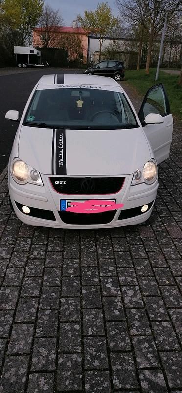 Gebraucht VW Polo 80 PS (58 kW) 2009 Weiß Kleinwagen