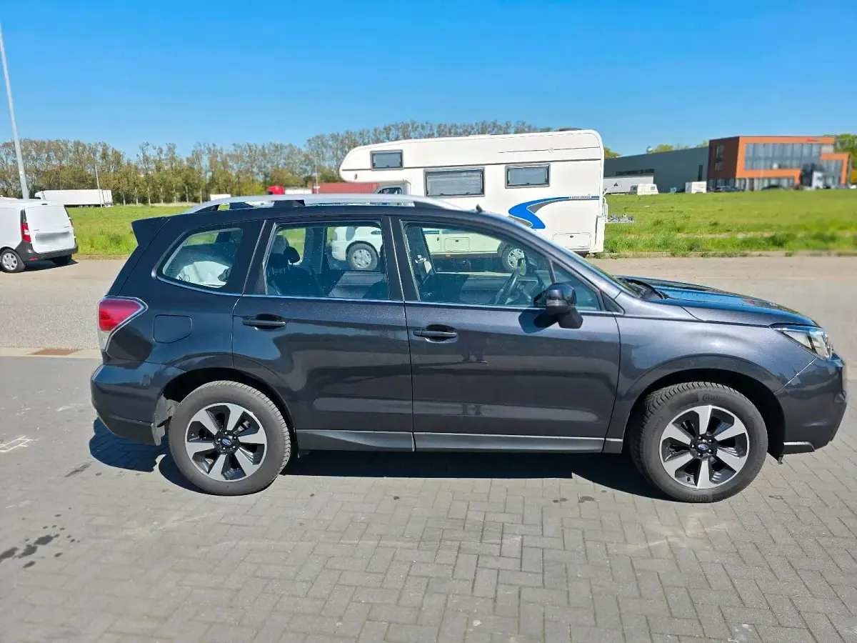 Second-hand Subaru Forester 147 CP (108 kW) 2017 Gri SUV
