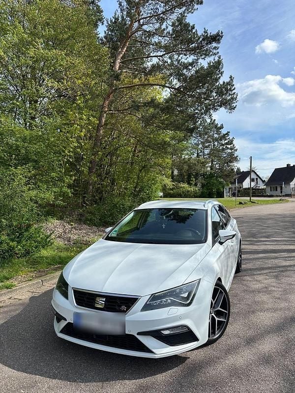 Second-hand Seat Leon ST FR 184 CP (135 kW) 2017 Alb Break