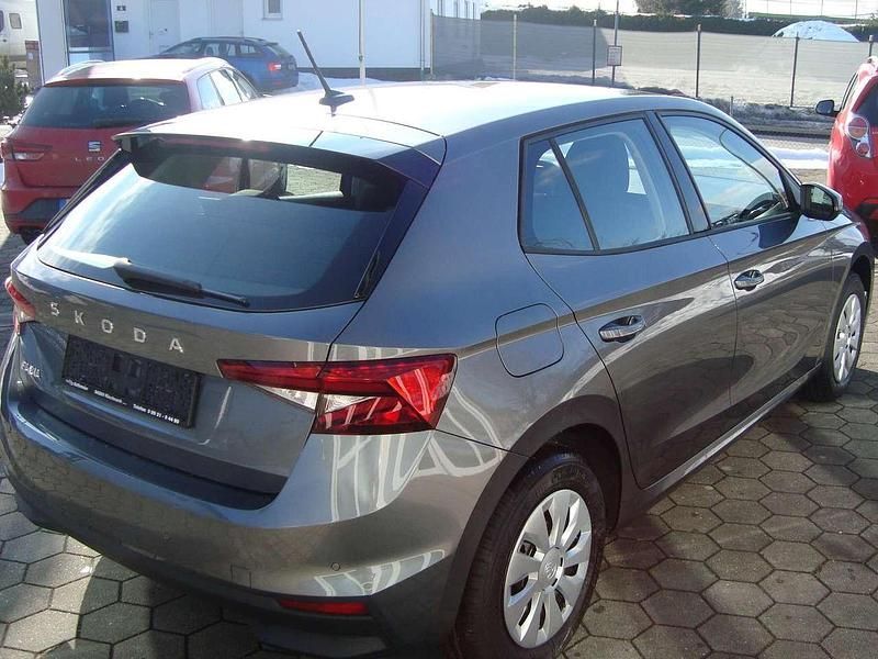 Neu Skoda Fabia Selection 95 PS (69 kW) 2026 Graphitegrau metallic Kleinwagen