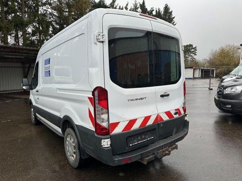 Gebraucht Ford Transit Trend 170 PS (125 kW) 2017 Frostweiß Van