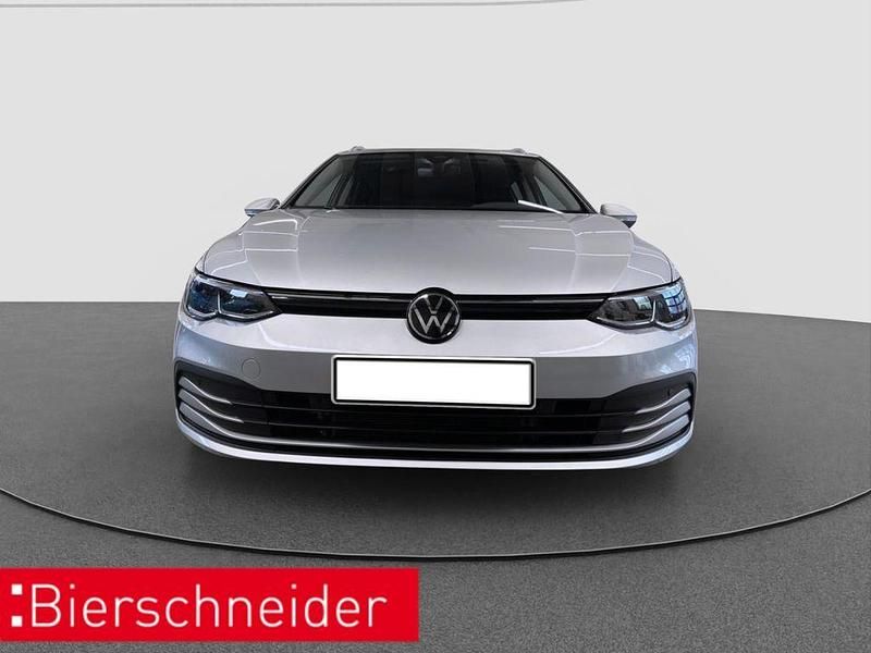 Gebraucht VW Golf VIII Life 150 PS (110 kW) 2024 Silber Kombi