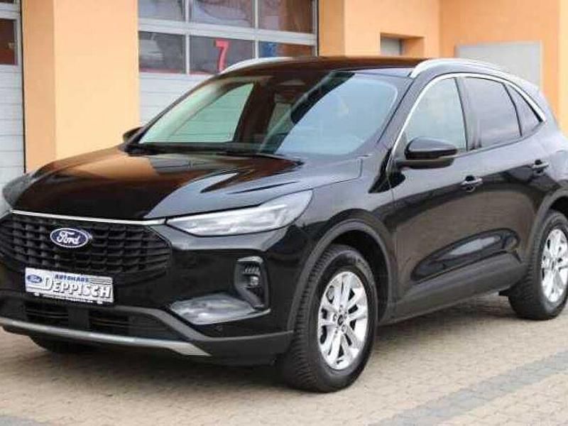 Agateblackmetallic Gebraucht 2024 Ford Kuga Titanium SUV | 27.650 € (Fairer Preis) - Bild 1/4