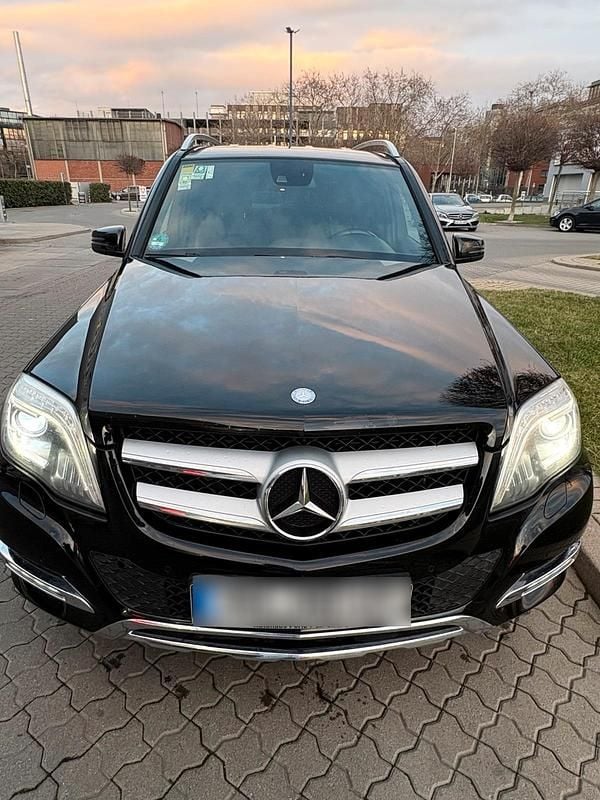 Gebraucht Mercedes GLK250 204 PS (150 kW) 2014 Schwarz SUV