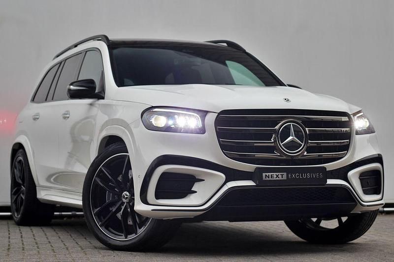 Weiß Gebraucht 2024 Mercedes GLS450 AMG line SUV | 118.000 € - Bild 1/4