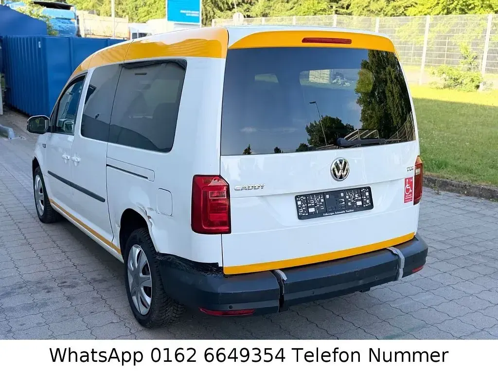 Gebraucht VW Caddy Maxi 102 PS (75 kW) 2018 Weiß Van / Kleinbus