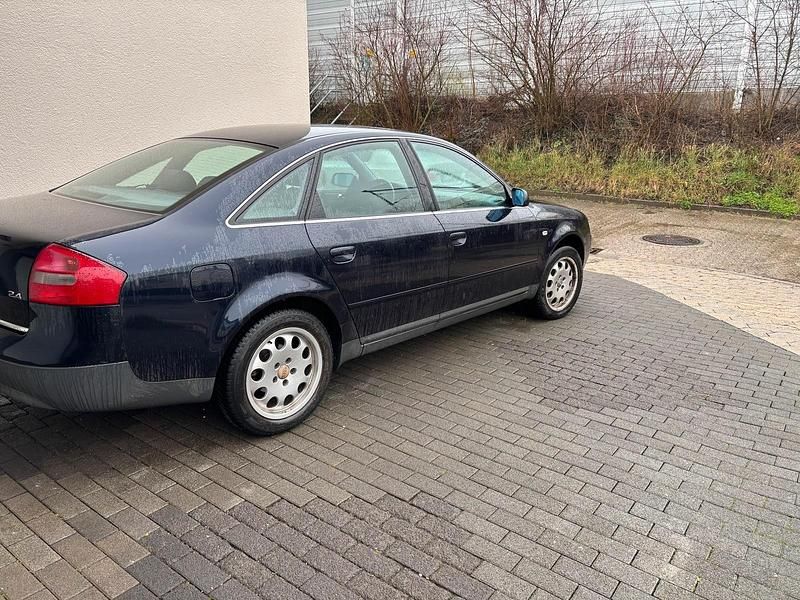 Gebraucht Audi A6 165 PS (121 kW) 2001 Blau Limousine