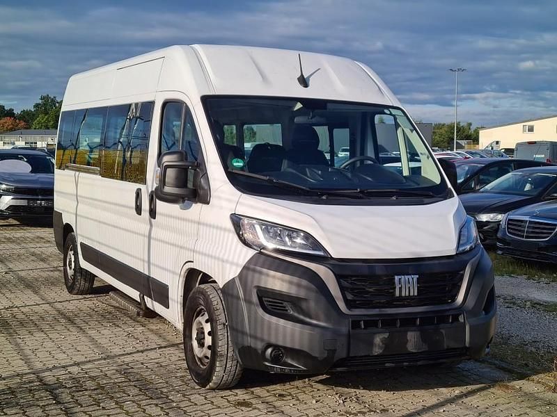 Weiß Gebraucht 2022 Fiat Ducato Van | 28.990 € (Teuer) - Bild 1/1