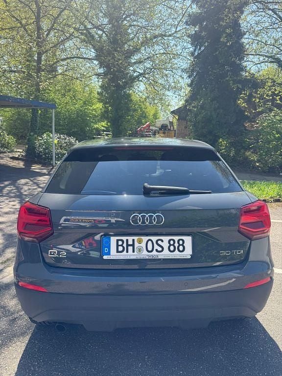 Usata Audi Q2 116 CV (85 kW) 2019 Grigio SUV