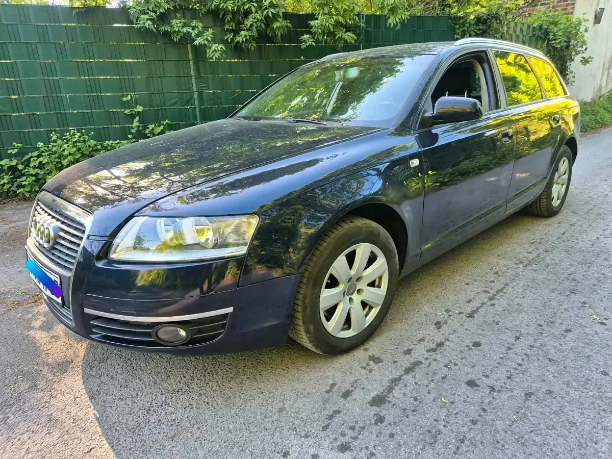 Second-hand Audi A6 179 CP (131 kW) 2006 Albastru Break