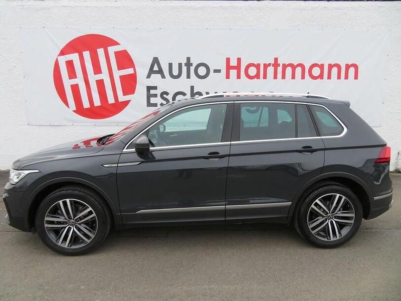 Gebraucht VW Tiguan Elegance 200 PS (147 kW) 2023 Uranograu SUV