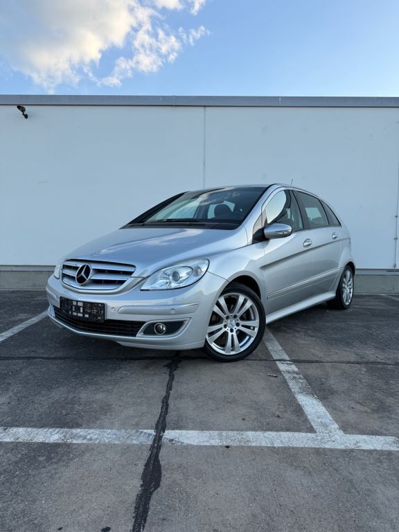 Silber Gebraucht 2006 Mercedes B170 Van / Kleinbus | 2.890 € (Superpreis) - Bild 1/4