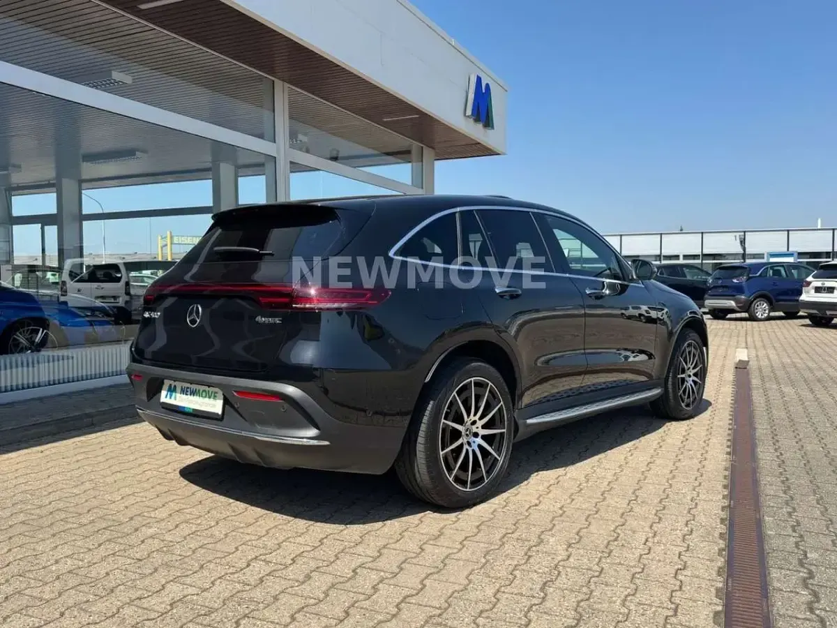 Gebraucht Mercedes EQC400 AMG 300 kW (408 PS) 2021 Schwarz SUV