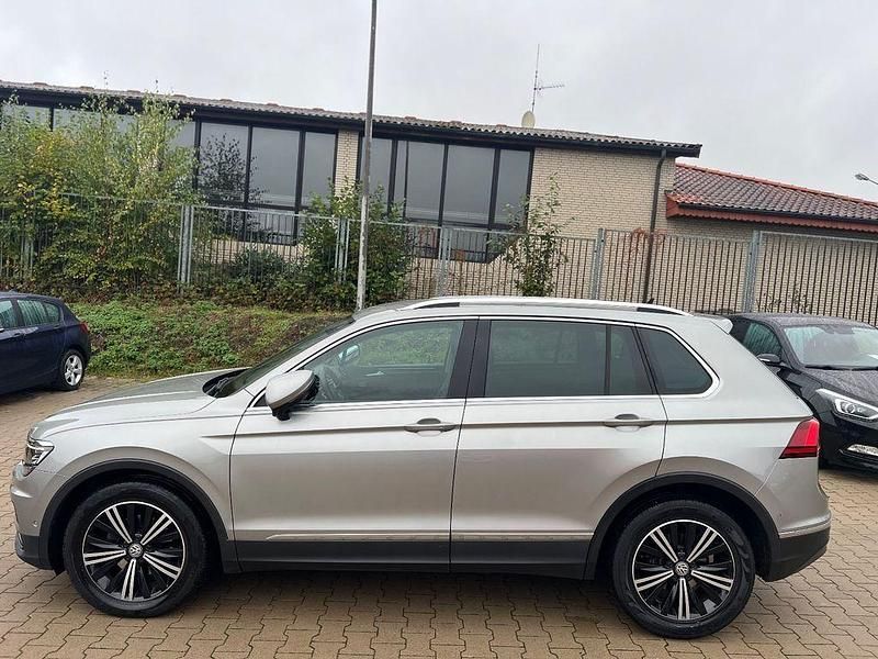 Gebraucht VW Tiguan Highline 150 PS (110 kW) 2019 Silber SUV