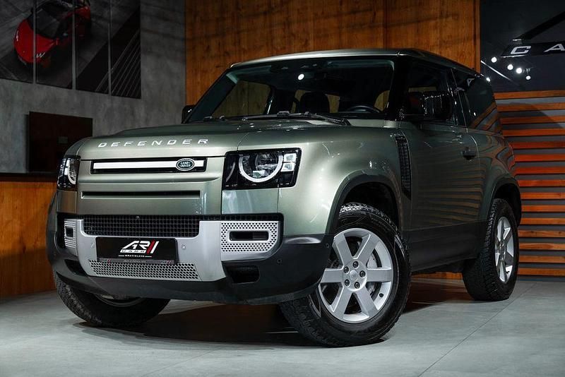 Gebraucht Land Rover Defender Basis 400 PS (294 kW) 2022 Grün SUV