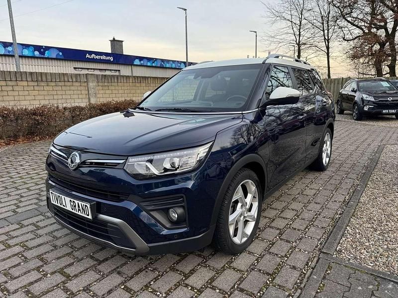 Gebraucht Ssangyong (KGM) Tivoli 163 PS (119 kW) 2022 Dandy blue /grand white SUV