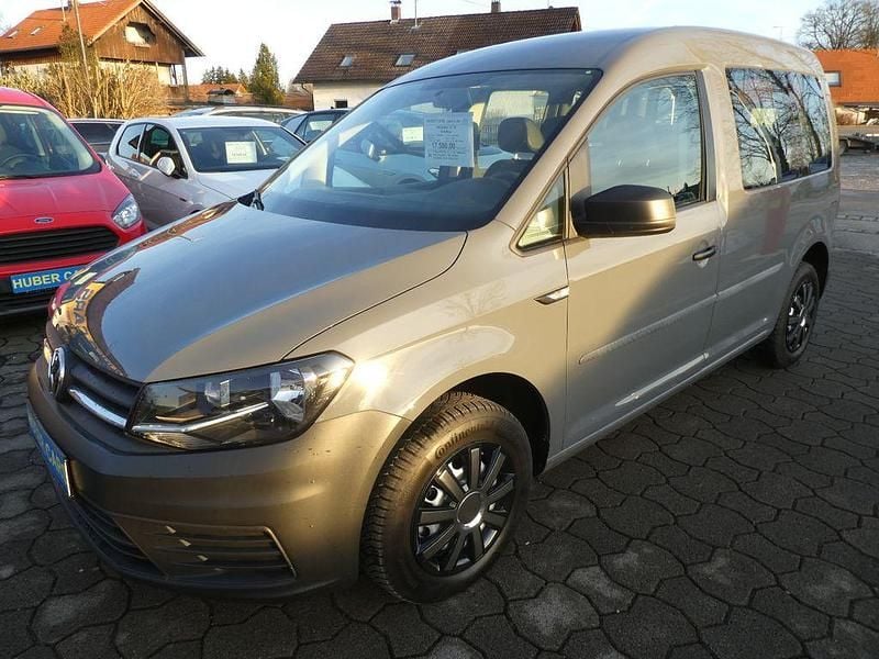 Grau Gebraucht 2020 VW Caddy Van / Kleinbus | 17.500 € (Etwas zu teuer) - Bild 1/4