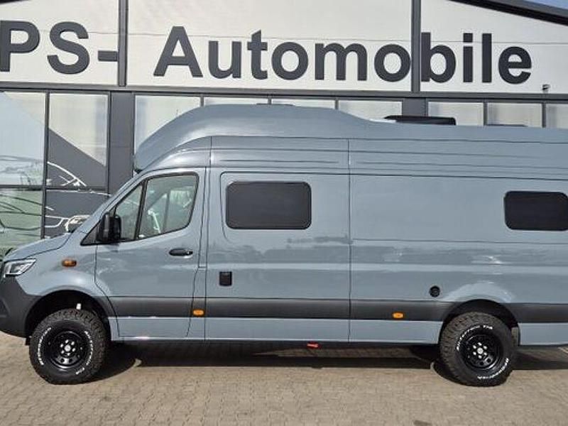 Gebraucht Mercedes Sprinter 85 PS (62 kW) 2025 Grau Van