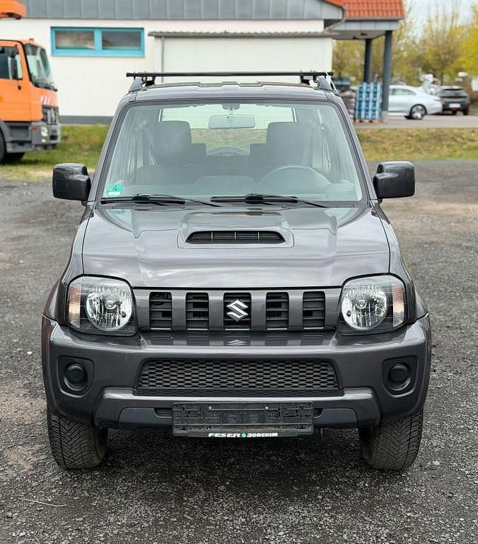 Usado Suzuki Jimny 86 HP (63 kW) 2014 Cinzento SUV