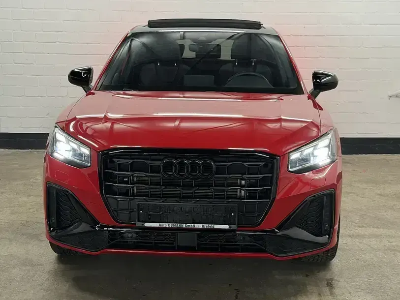 Gebraucht Audi Q2 S-Line 150 PS (110 kW) 2024 Progressivrot metallic SUV