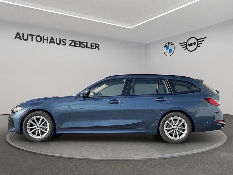 Gebraucht BMW 318 156 PS (114 kW) 2025 Arctic race blue Kombi