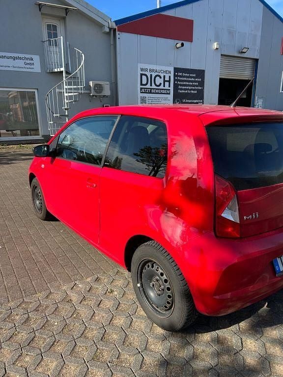 Gebraucht Seat Mii CONNECT 60 PS (44 kW) 2016 Rot Kleinwagen