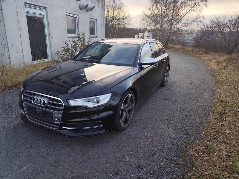 Schwarz Gebraucht 2014 Audi S6 Kombi | 22.900 € (Superpreis) - Bild 1/4