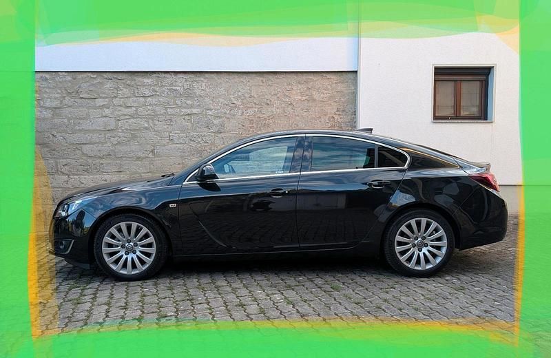 Schwarz Gebraucht 2016 Opel Insignia Business Innovation Limousine | 9.900 € (Fairer Preis) - Bild 1/4