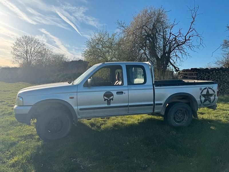 Gebraucht Ford Ranger 109 PS (80 kW) 2004 Silber Pickup