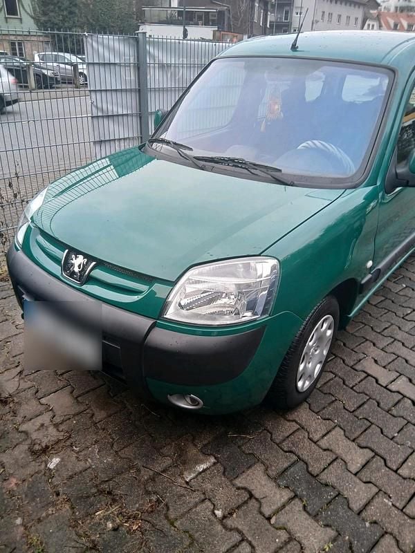 Schwarz Gebraucht 2005 Peugeot Partner Van / Kleinbus | 1.700 € (Fairer Preis) - Bild 1/4
