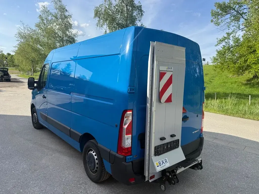 Gebraucht Renault Master 135 PS (99 kW) 2021 Blau Van / Kleinbus