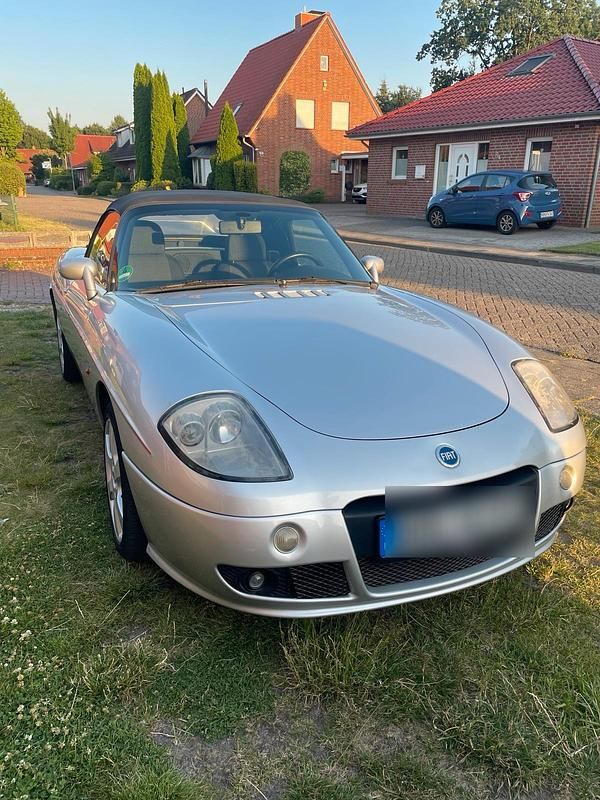 Silber Gebraucht 2004 Fiat Barchetta Cabrio | 4.300 € - Bild 1/4