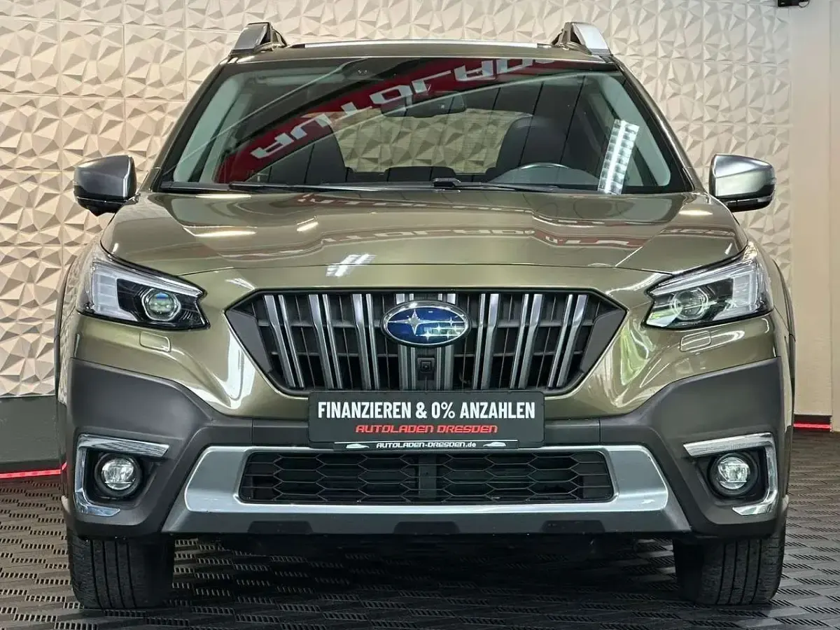 Gebraucht Subaru Outback Platinum 169 PS (124 kW) 2021 Grün Kombi