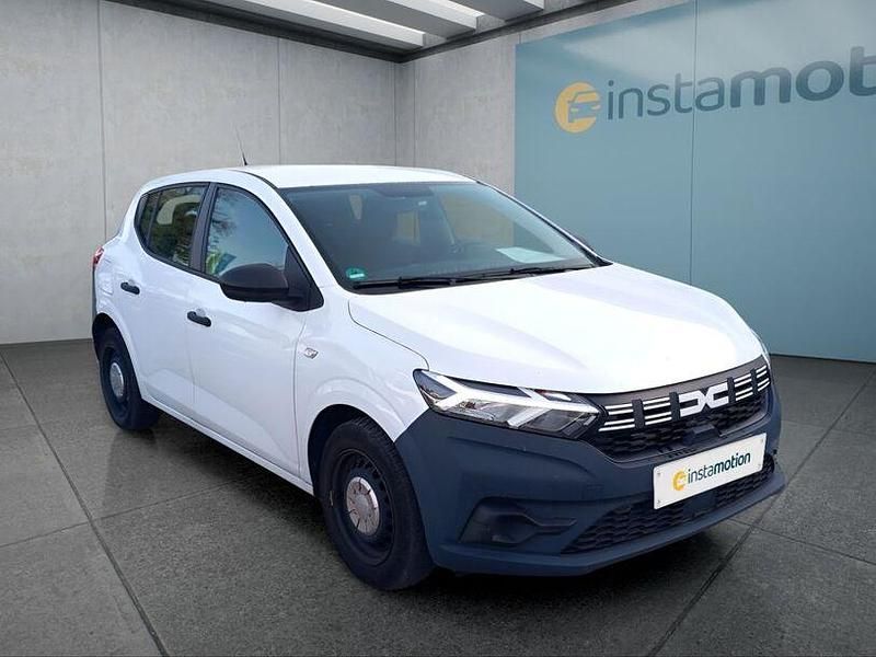 Gebraucht Dacia Sandero 67 PS (49 kW) 2023 Weiß Kleinwagen