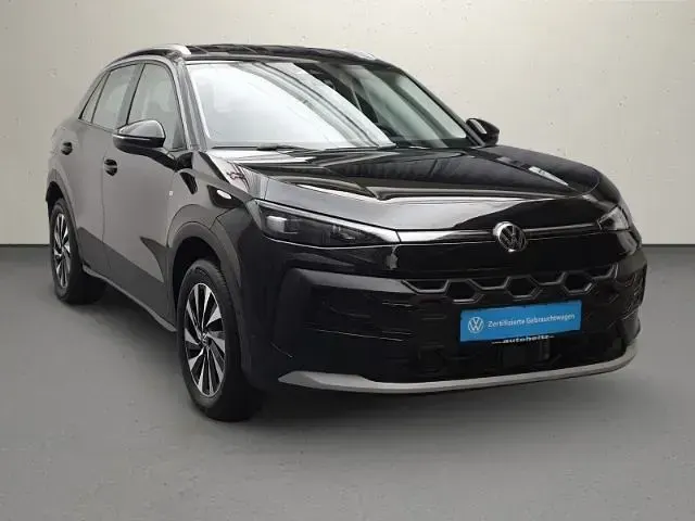 Neu VW T-Roc Style 116 PS (85 kW) 2026 Grenadillschwarz metallic SUV