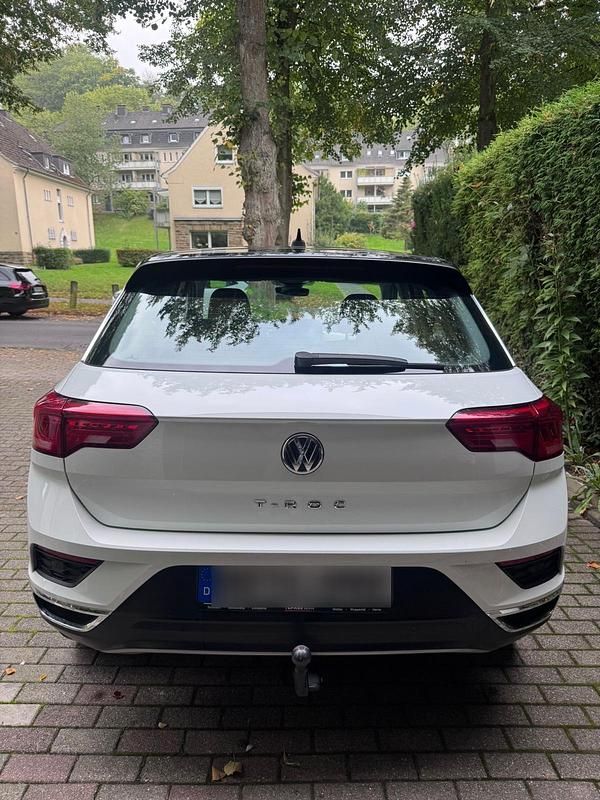 Gebraucht VW T-Roc 150 PS (110 kW) 2020 Weiß SUV