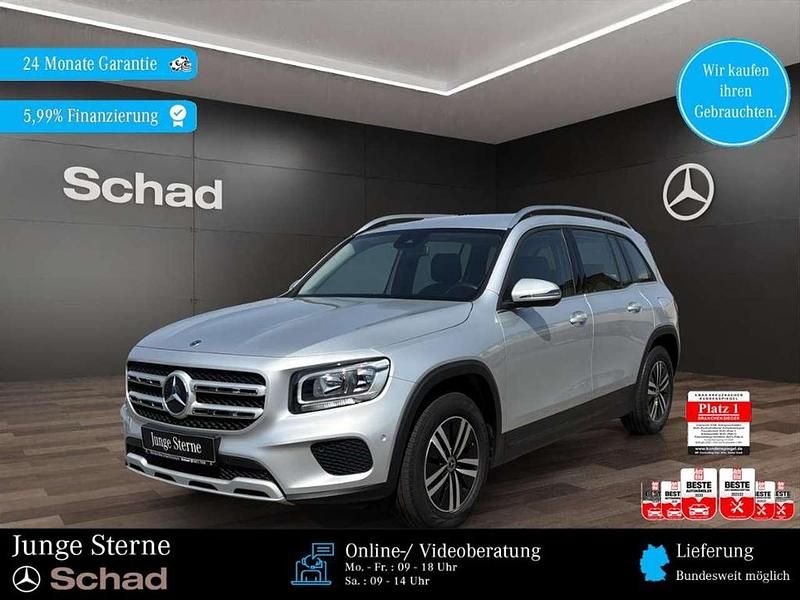 Iridiumsilber metallic Gebraucht 2021 Mercedes GLB200 Style SUV | 35.990 € (Etwas zu teuer) - Bild 1/4