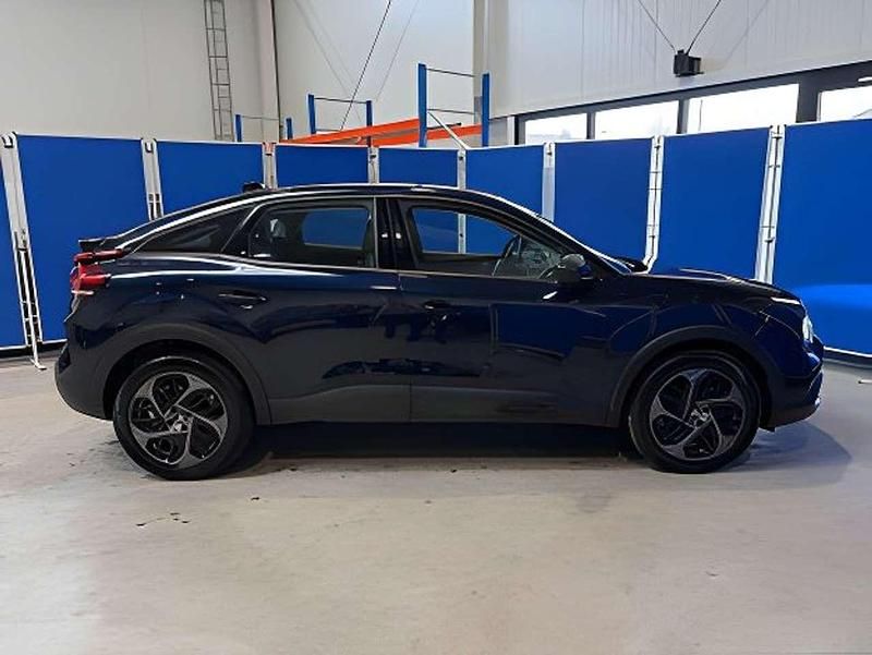 Gebraucht Citroën C4 131 PS (96 kW) 2024 Blau Limousine