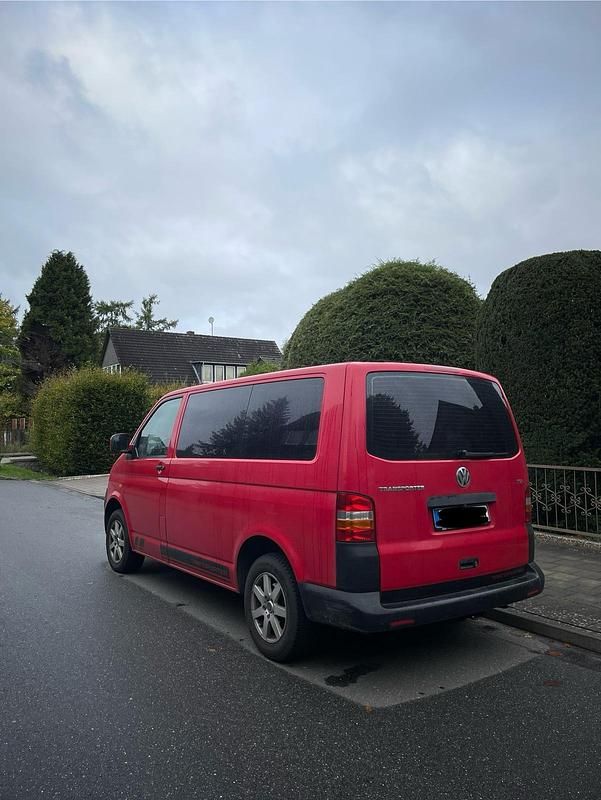 Rot Gebraucht 2006 VW T5 Van | 6.900 € (Fairer Preis) - Bild 1/4